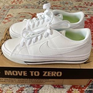 Nike Court Legacy Sneakers Size 6.5